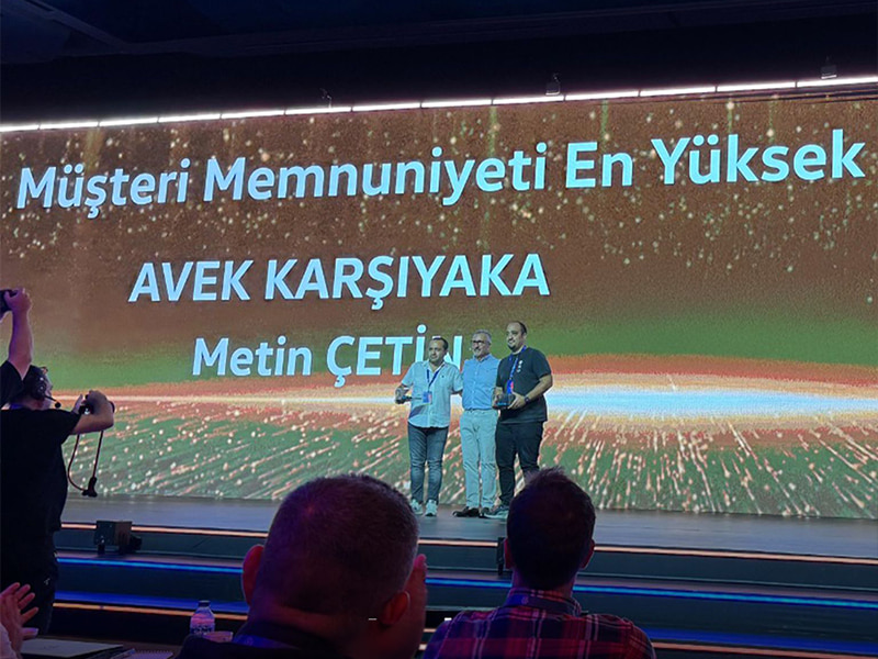 Avek Otomotiv İzmir’e Müşteri Memnuniyeti Birinciliği
