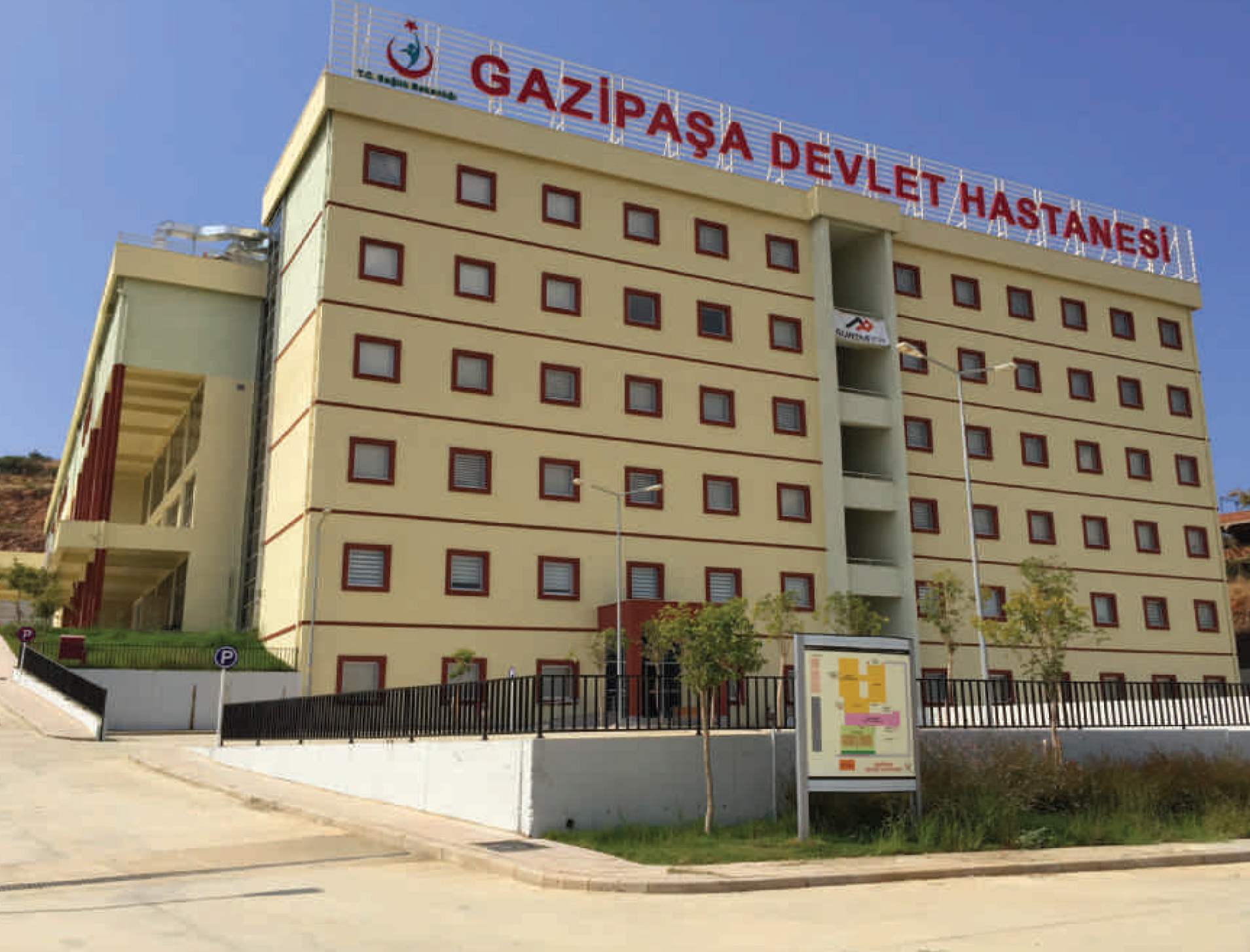 Gazipaşa Devlet Hastanesi / Antalya
